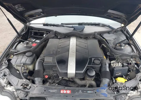 2005 Mercedes-Benz C 240 Luxury 4Matic из США, поврежденный, VIN WDBRF81J35F577393